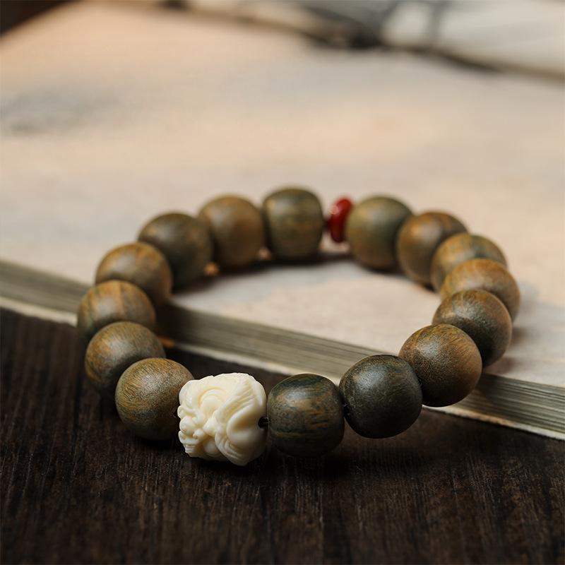 Green Sandalwood Bracelet - The Wood Element